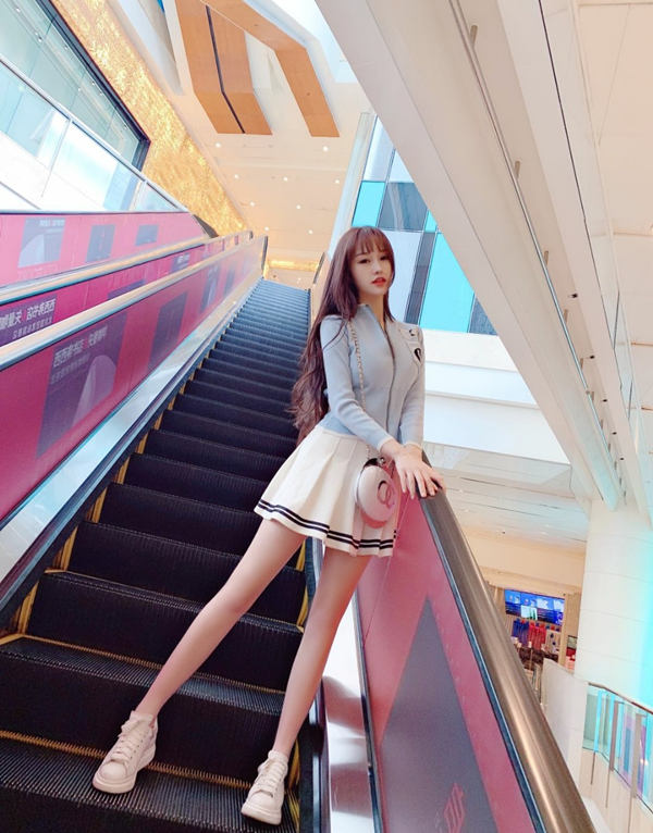 新加坡预约高端模特