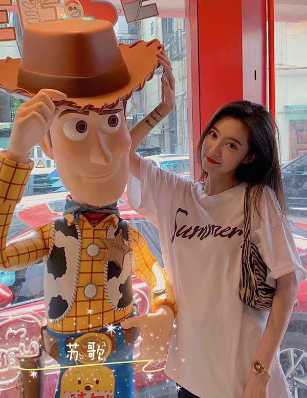 新加坡模特高薪招聘